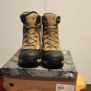 The North Face Men's Tan and Black Hiking Boots
